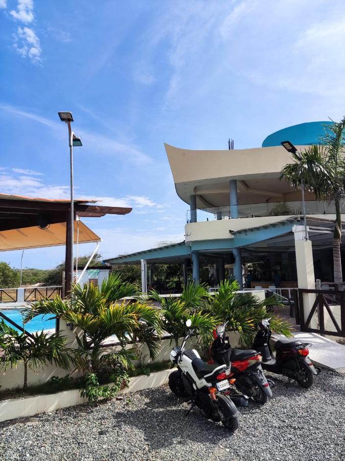 Hotel El Barco Compostela de Azua Kültér fotó